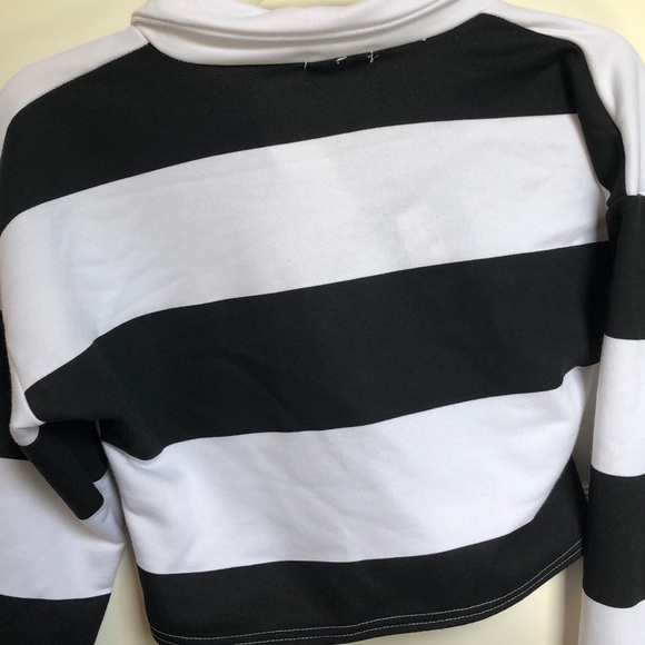 Stripe crop top - Picture 3 of 4